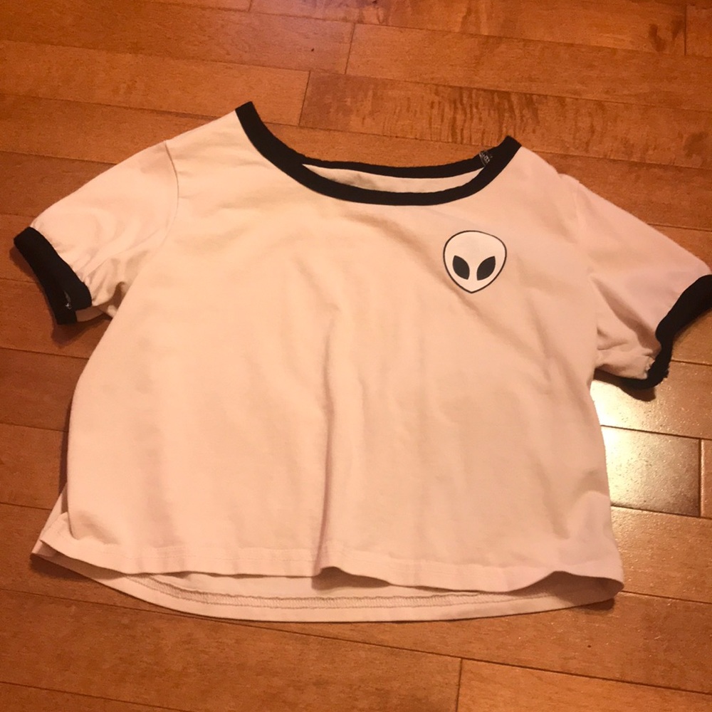 Cropped tee